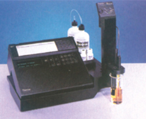 Automatic potentiometric titrator